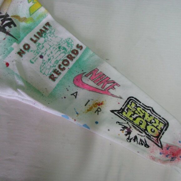 Vintage Hand Painted Nike Doom Akira Crewneck - Picture 4 of 8